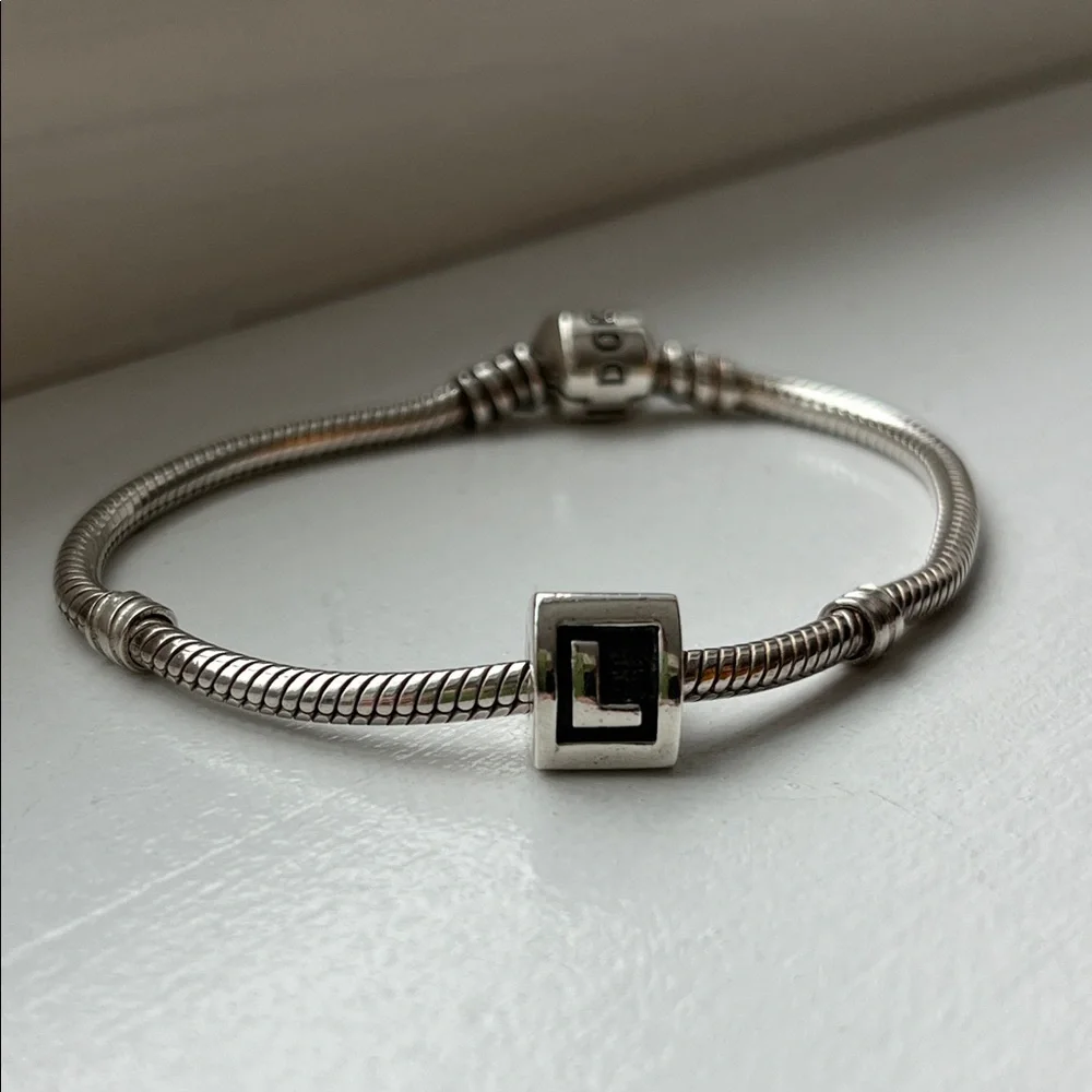 Retired Pandora Sterling Silver Alphabet Charm- Letter L - Picture 1 of 3